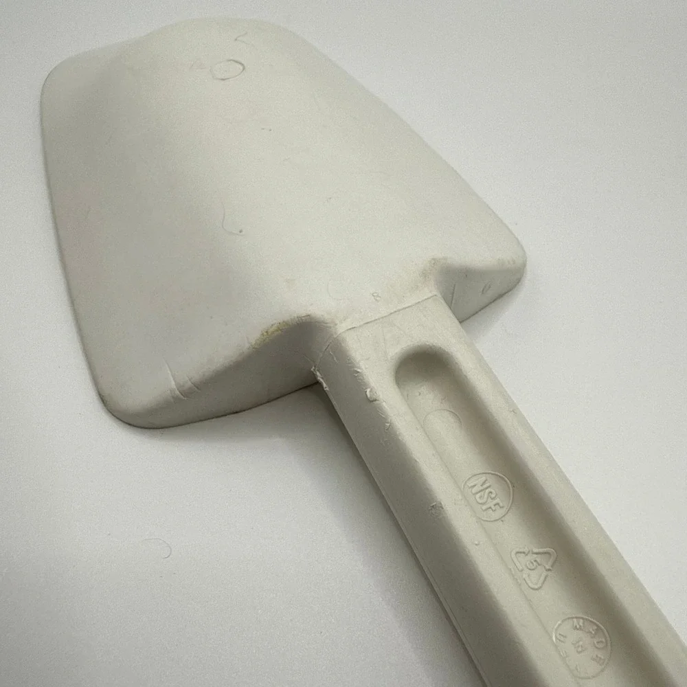Vintage Rubbermaid Commercial‎ High Heat Scraper Spatula White 13